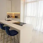 360 - 1 Bedroom Luxurious * Nicosia