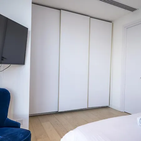 360 - 1 Bedroom Luxurious Nicosia